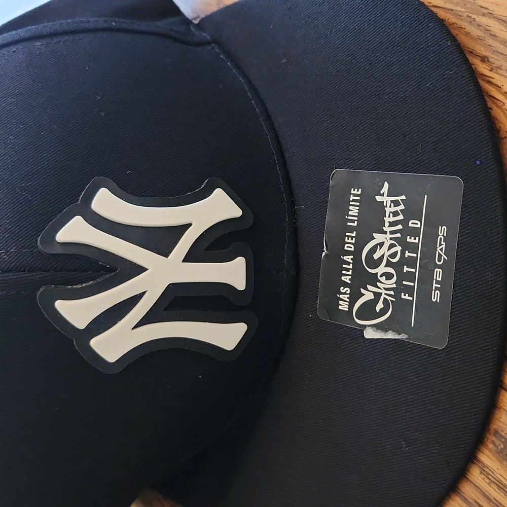 New York Yankees Hat/Cap by GhoStreet - Picture 2 of 6